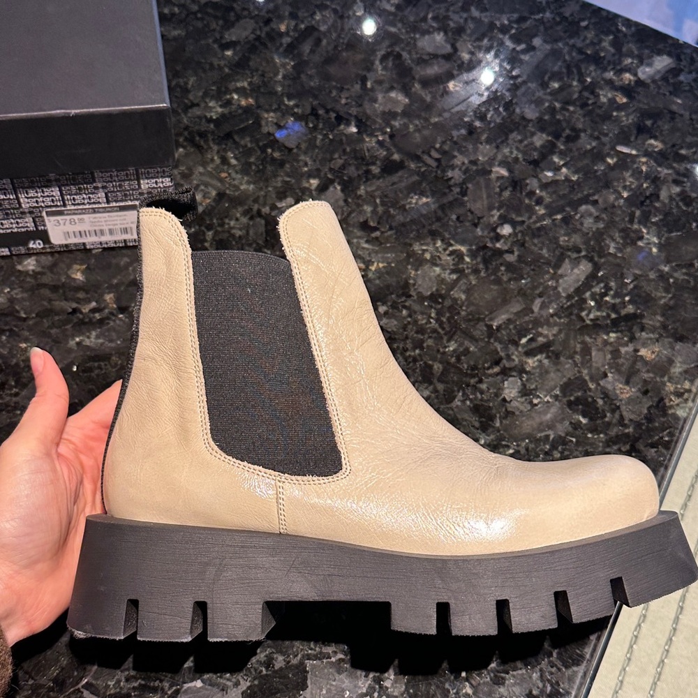 Patrizia Bonfanti Ikeda Chelsea Boots Size 40